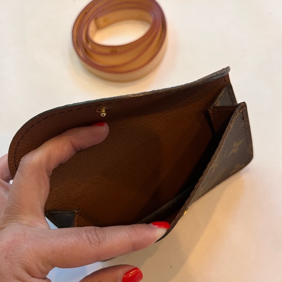 Louis Vuitton Monogram Ceinture Pochette $700 - Picture 3 of 3